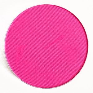 MAC Powder - Full Fuchsia